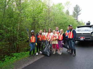 Ormstown_roadside_cleanup